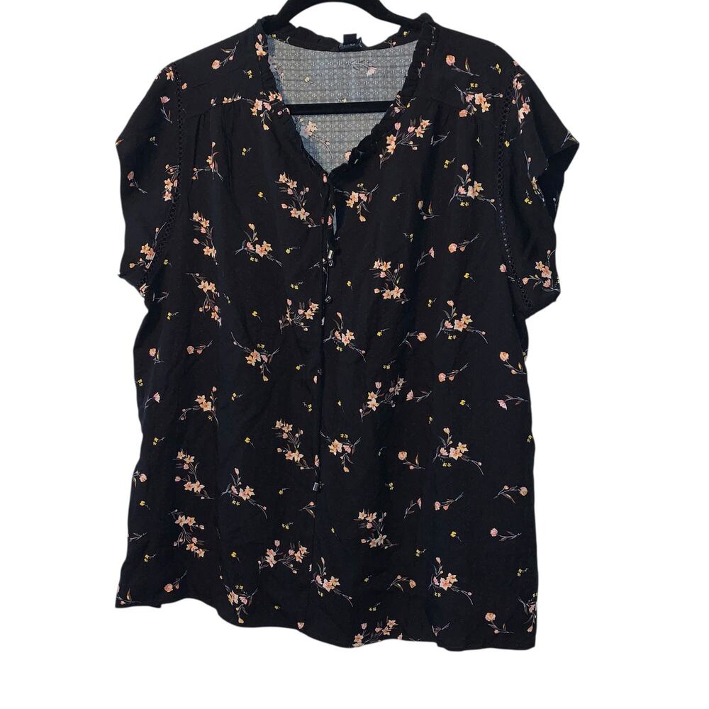 New Buffalo Ladies' Flutter Sleeve Floral Top sz XL